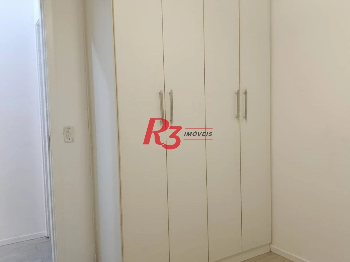 Apartamento com 2 dormitórios à venda, 49 m² por R$ 310.000,00 - Castelo - Santos/SP