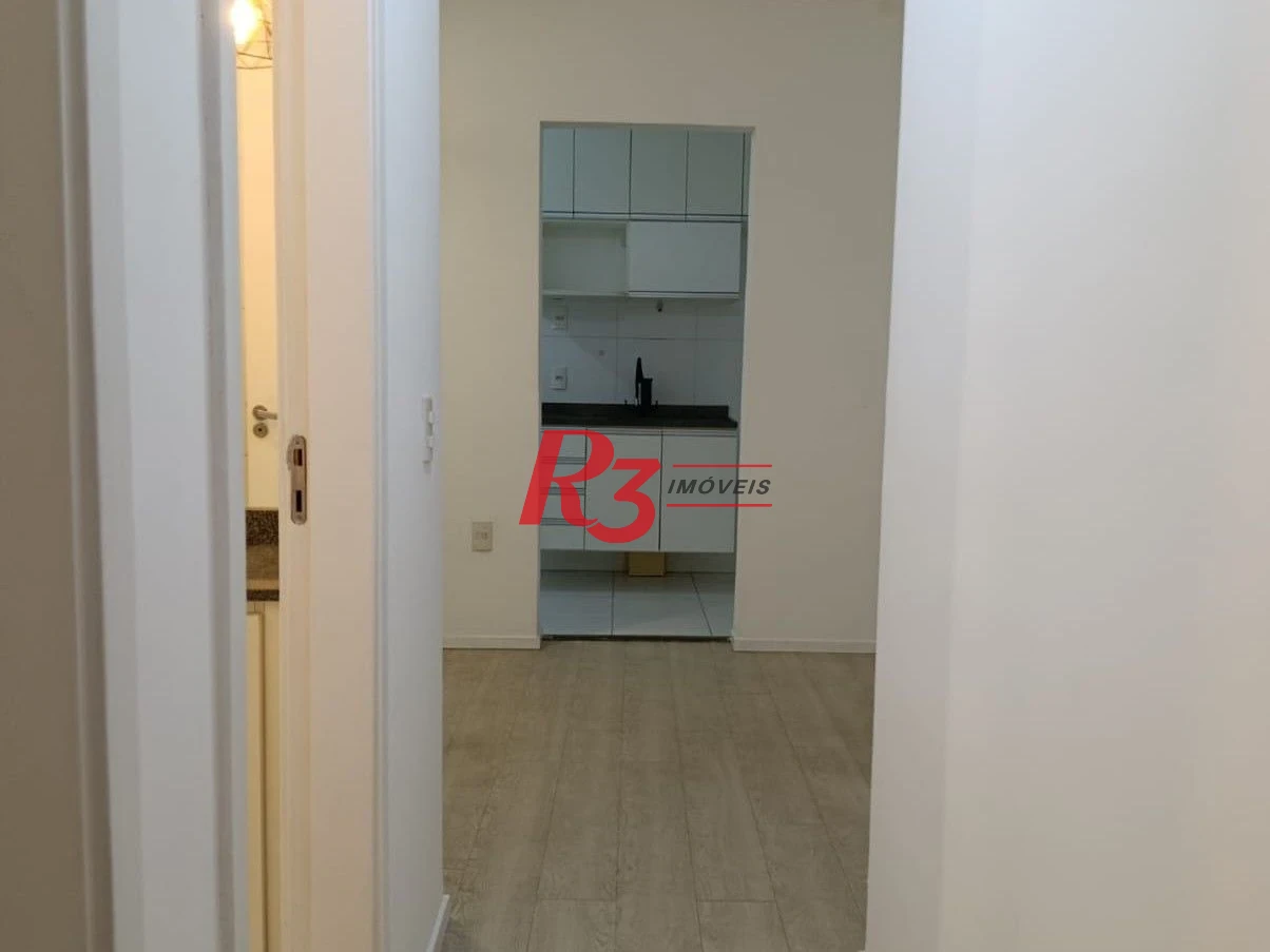 Apartamento com 2 dormitórios à venda, 49 m² por R$ 310.000,00 - Castelo - Santos/SP