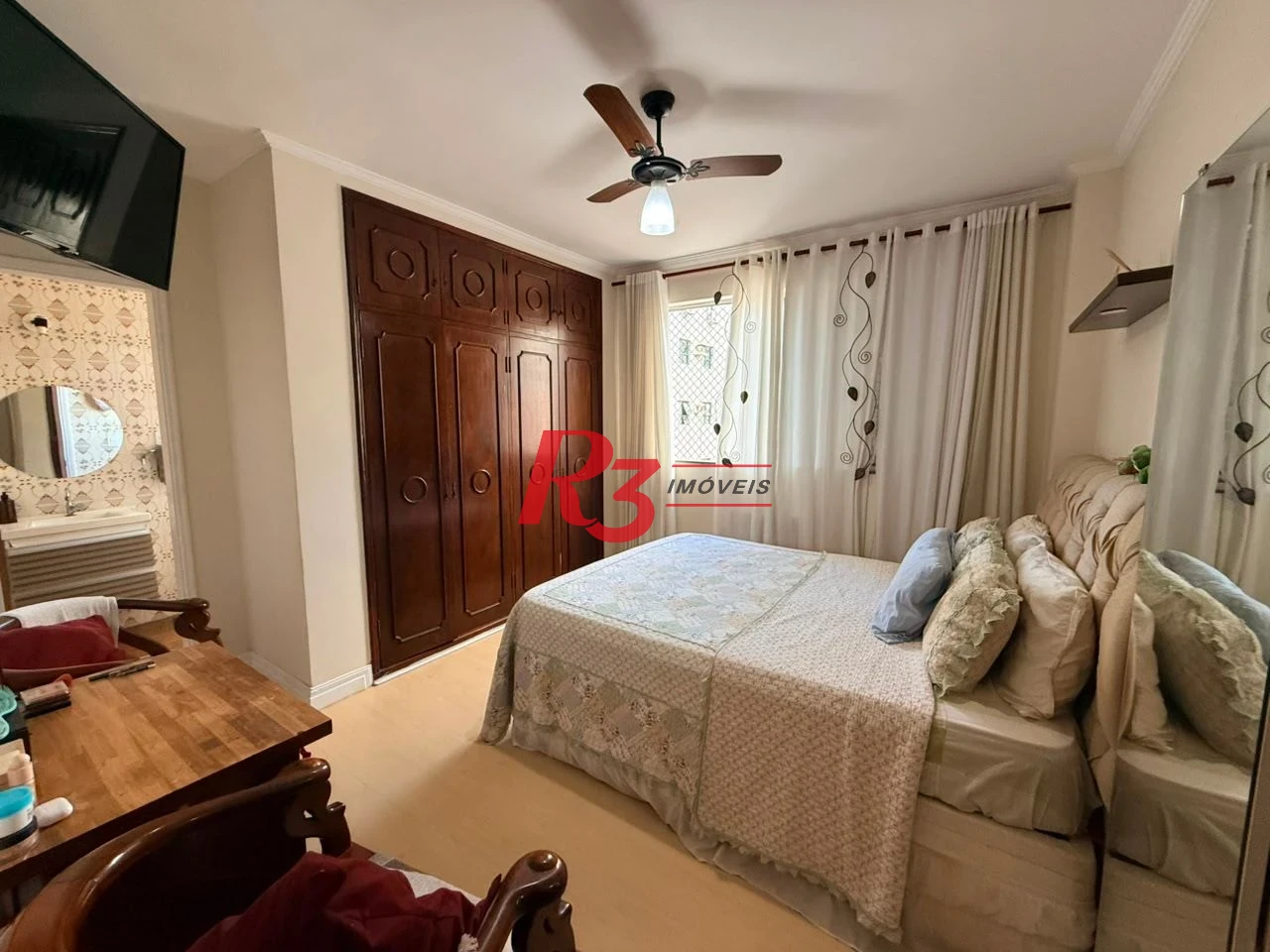 Apartamento com 3 dormitórios à venda, 127 m² por R$ 1.150.000,00 - Aparecida - Santos/SP