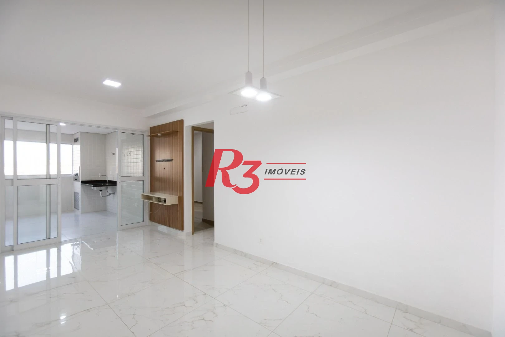 Apartamento com 2 dormitórios à venda, 70 m² por R$ 890.000,00 - Boqueirão - Santos/SP