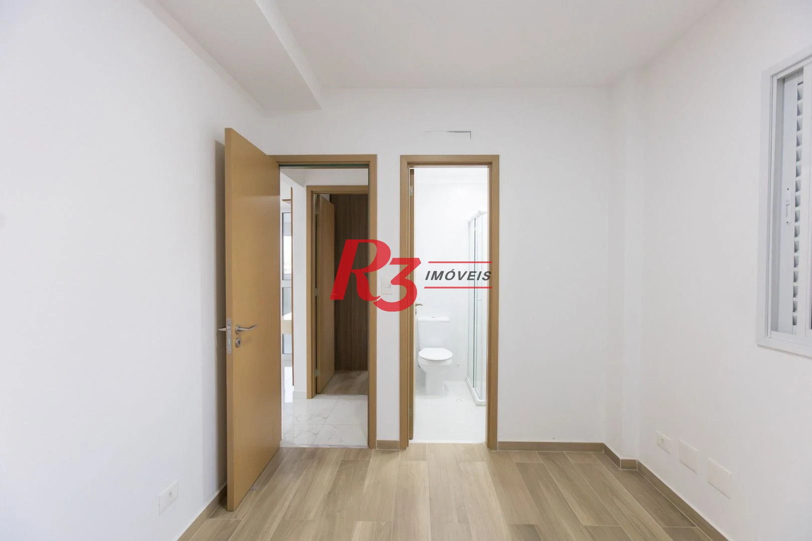 Apartamento com 2 dormitórios à venda, 70 m² por R$ 890.000,00 - Boqueirão - Santos/SP