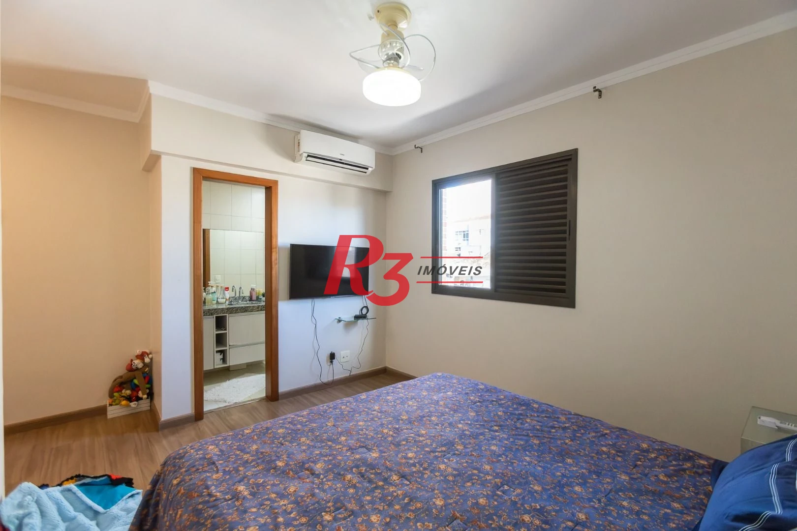 Apartamento com 3 dormitórios à venda, 130 m² por R$ 1.550.000,00 - Ponta da Praia - Santos/SP