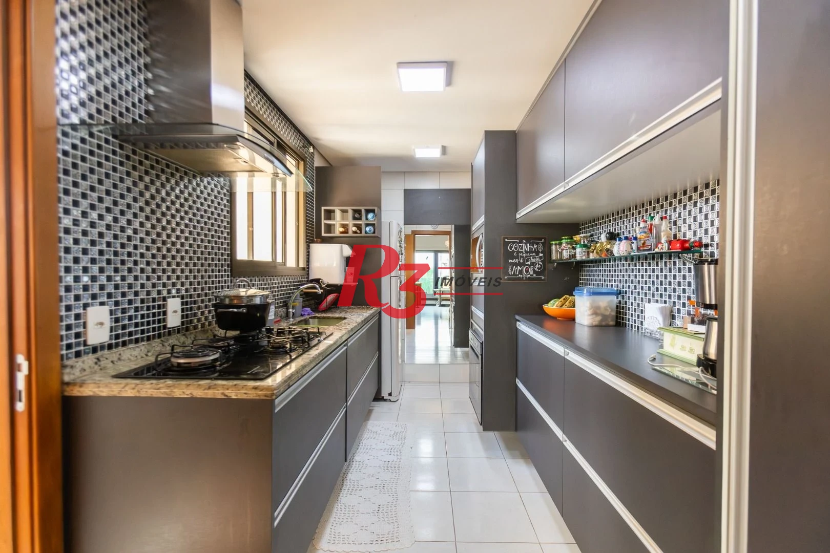 Apartamento com 3 dormitórios à venda, 130 m² por R$ 1.550.000,00 - Ponta da Praia - Santos/SP