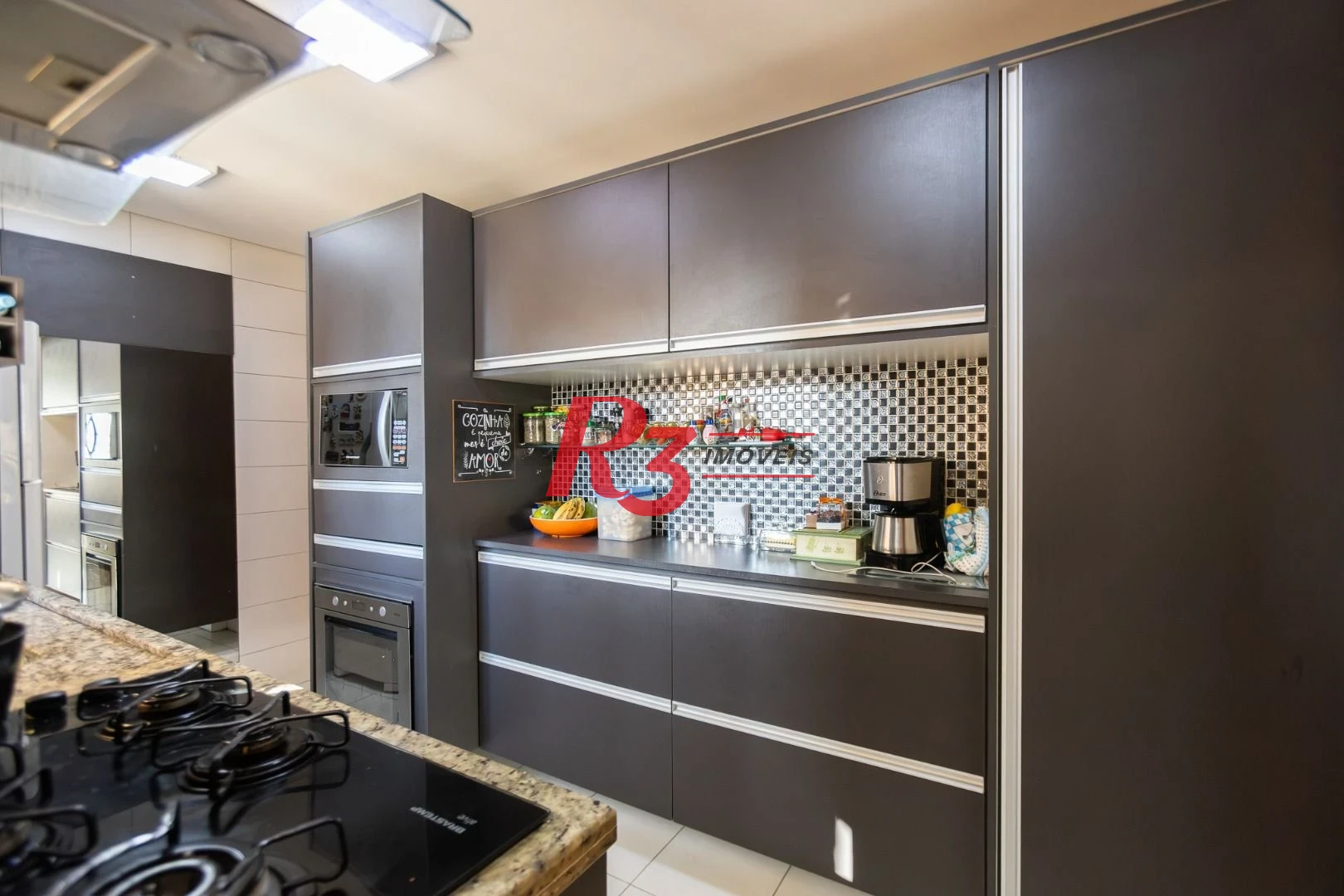 Apartamento com 3 dormitórios à venda, 130 m² por R$ 1.550.000,00 - Ponta da Praia - Santos/SP