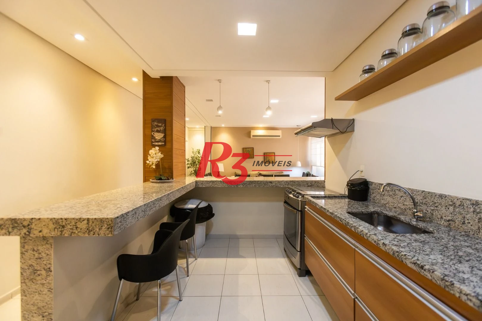 Apartamento com 3 dormitórios à venda, 130 m² por R$ 1.550.000,00 - Ponta da Praia - Santos/SP