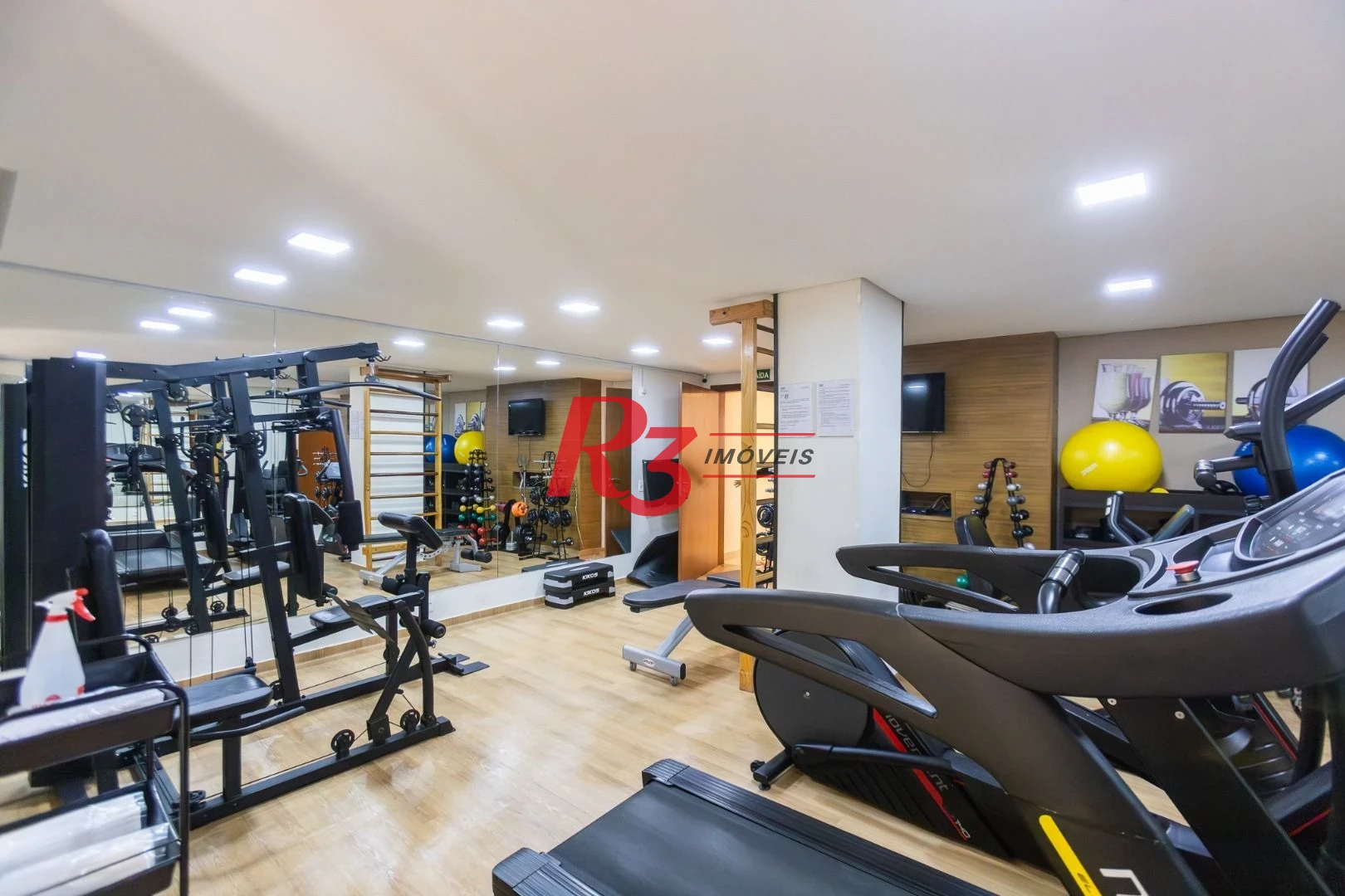 Apartamento com 3 dormitórios à venda, 130 m² por R$ 1.550.000,00 - Ponta da Praia - Santos/SP