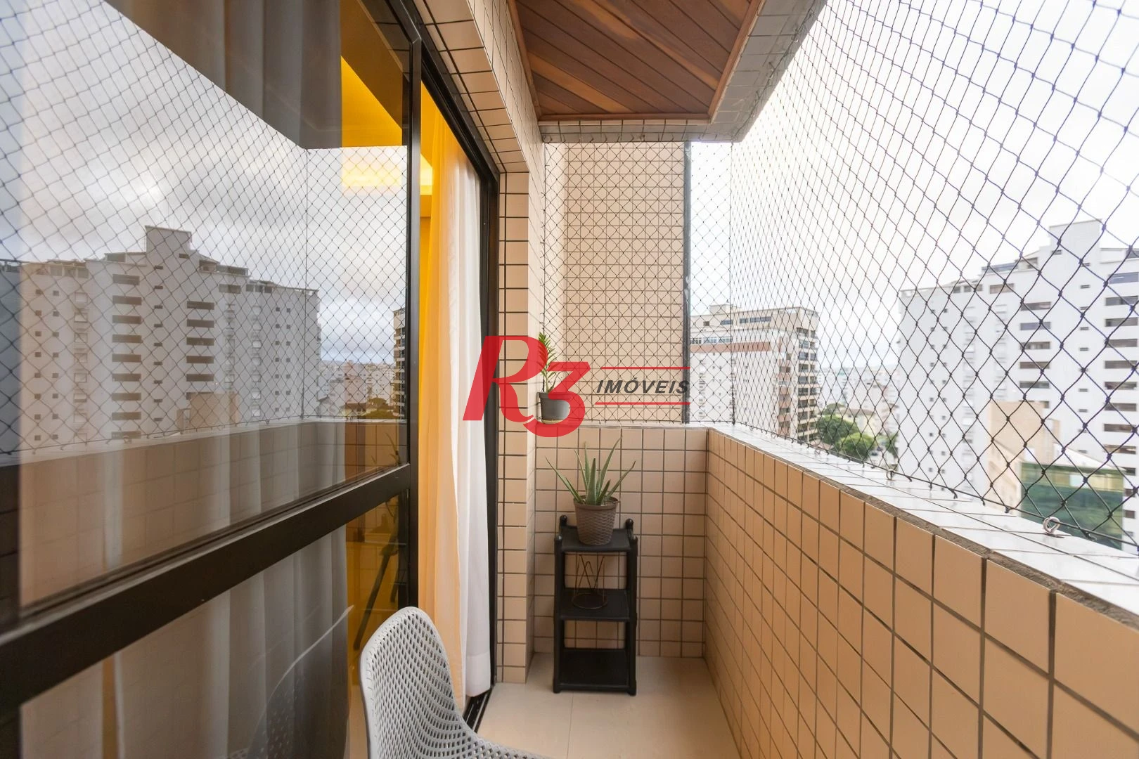 Apartamento com 3 dormitórios à venda, 125 m² por R$ 725.000,00 - Ponta da Praia - Santos/SP