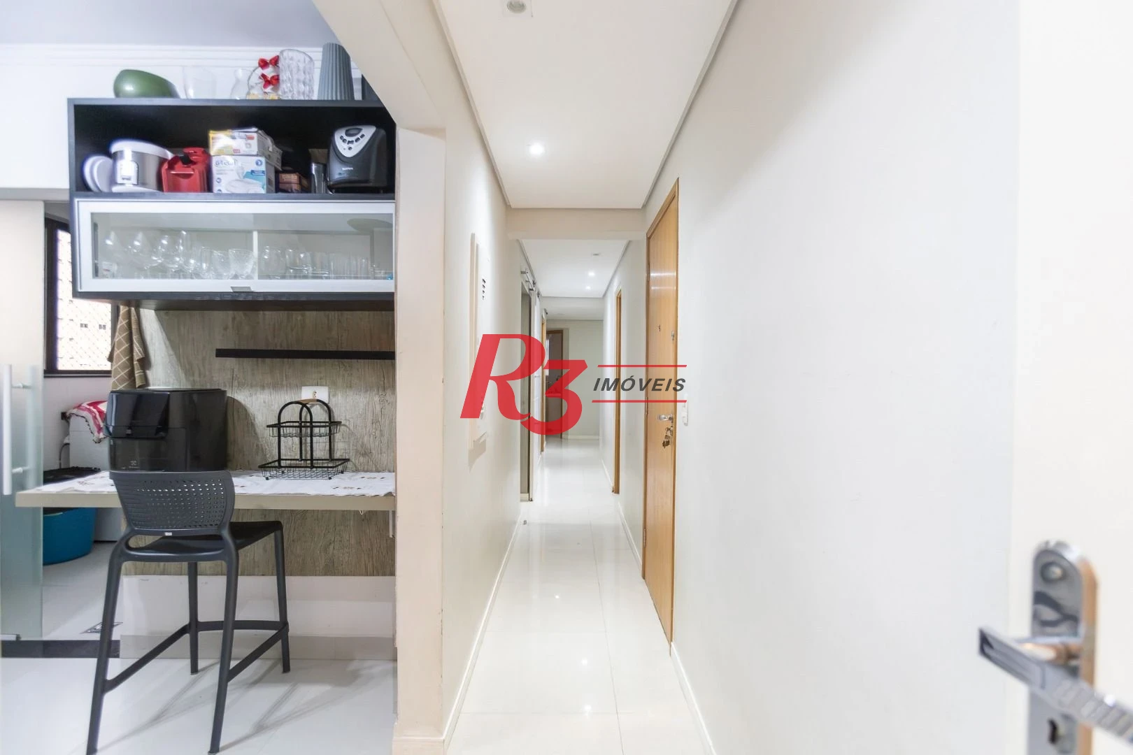 Apartamento com 3 dormitórios à venda, 125 m² por R$ 725.000,00 - Ponta da Praia - Santos/SP