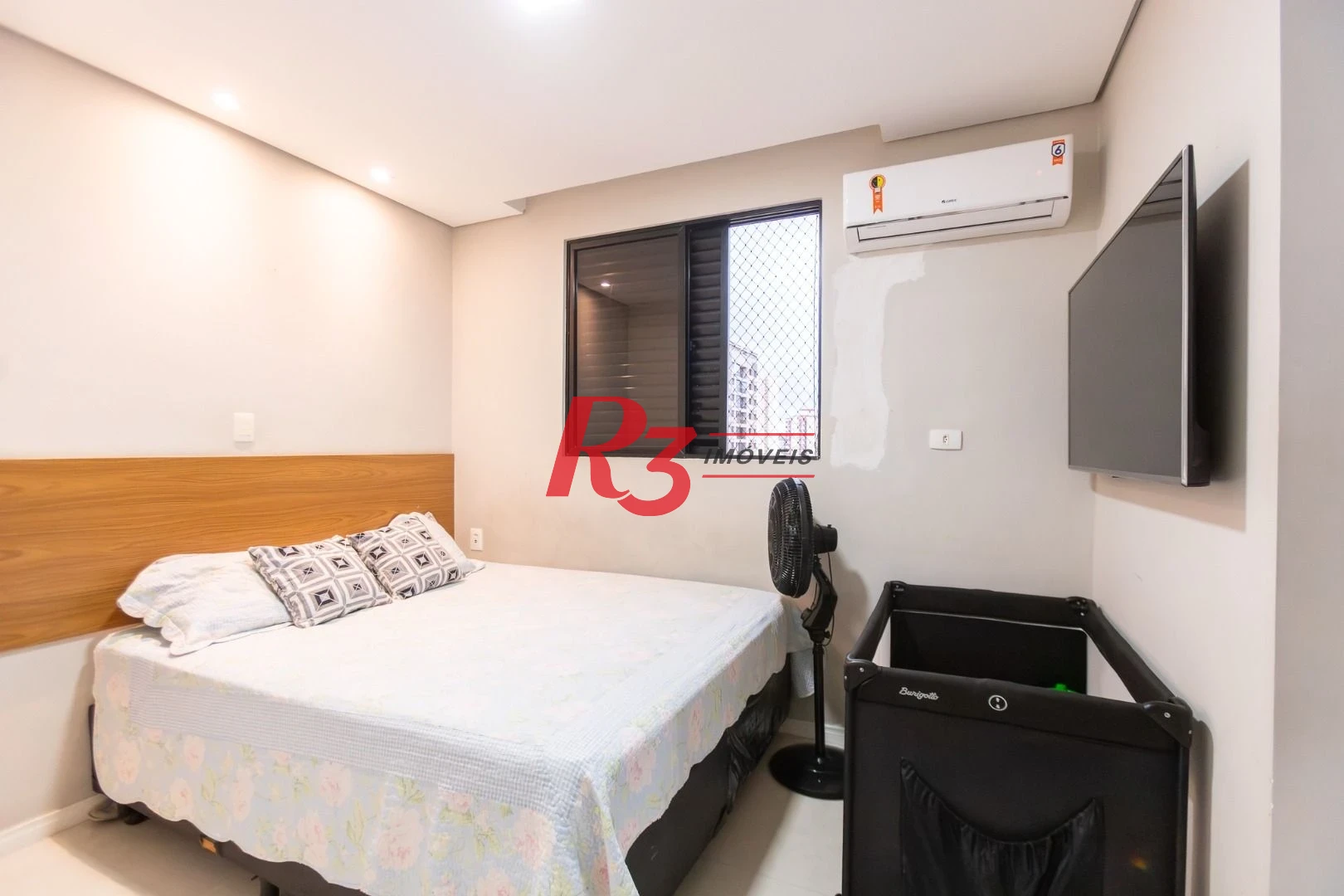 Apartamento com 3 dormitórios à venda, 125 m² por R$ 725.000,00 - Ponta da Praia - Santos/SP