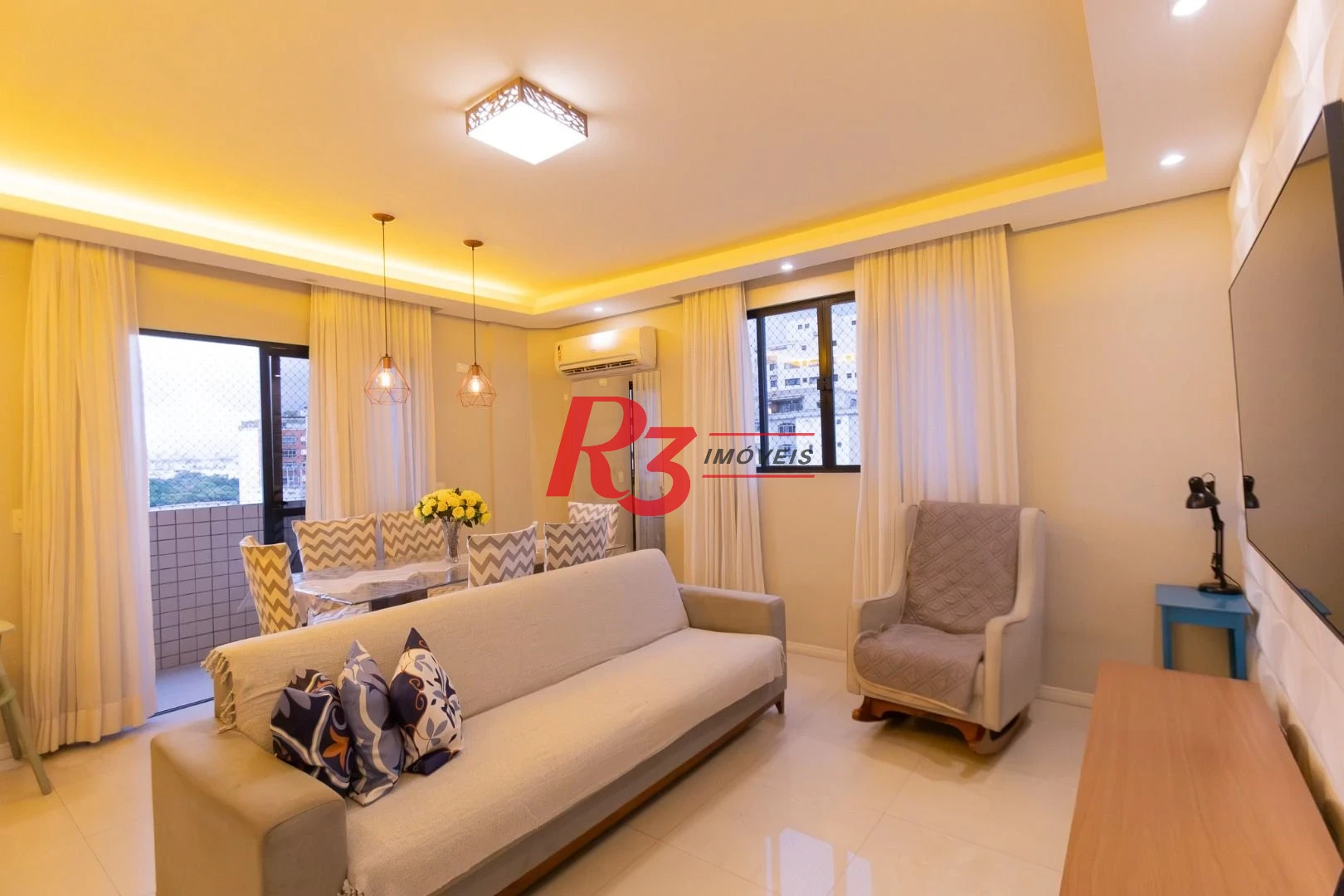 Apartamento com 3 dormitórios à venda, 125 m² por R$ 725.000,00 - Ponta da Praia - Santos/SP