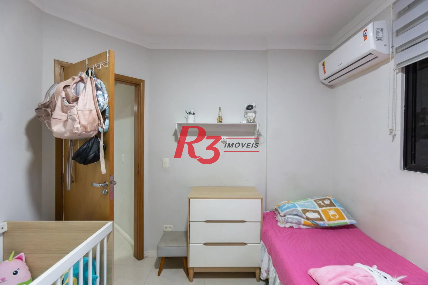 Apartamento com 3 dormitórios à venda, 125 m² por R$ 725.000,00 - Ponta da Praia - Santos/SP