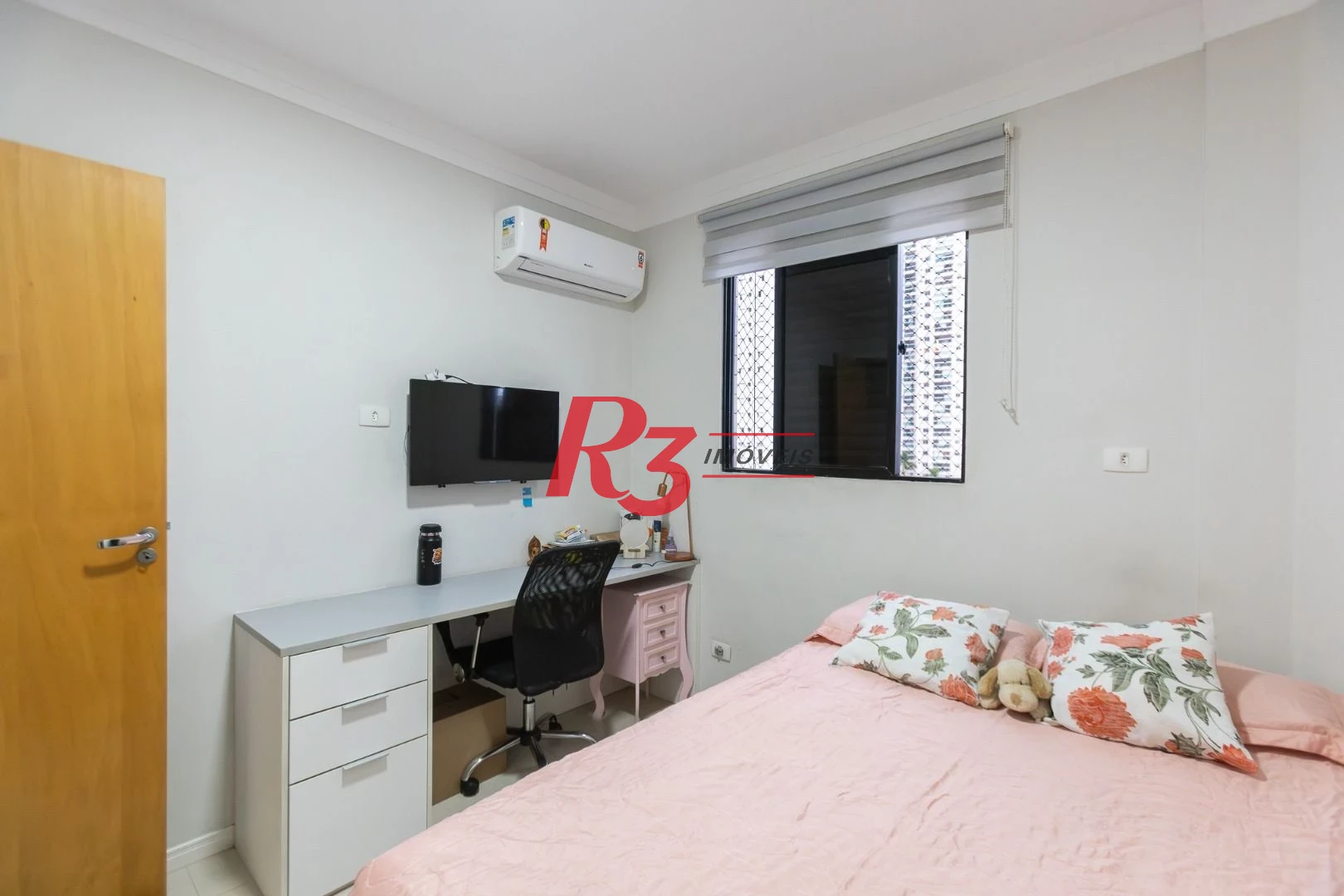 Apartamento com 3 dormitórios à venda, 125 m² por R$ 725.000,00 - Ponta da Praia - Santos/SP