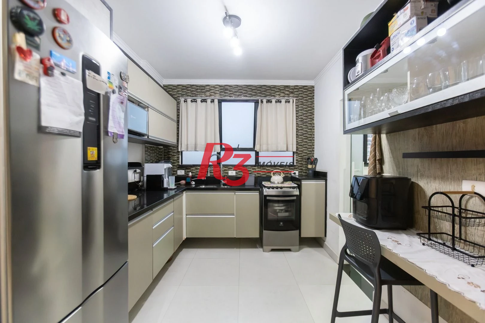 Apartamento com 3 dormitórios à venda, 125 m² por R$ 725.000,00 - Ponta da Praia - Santos/SP