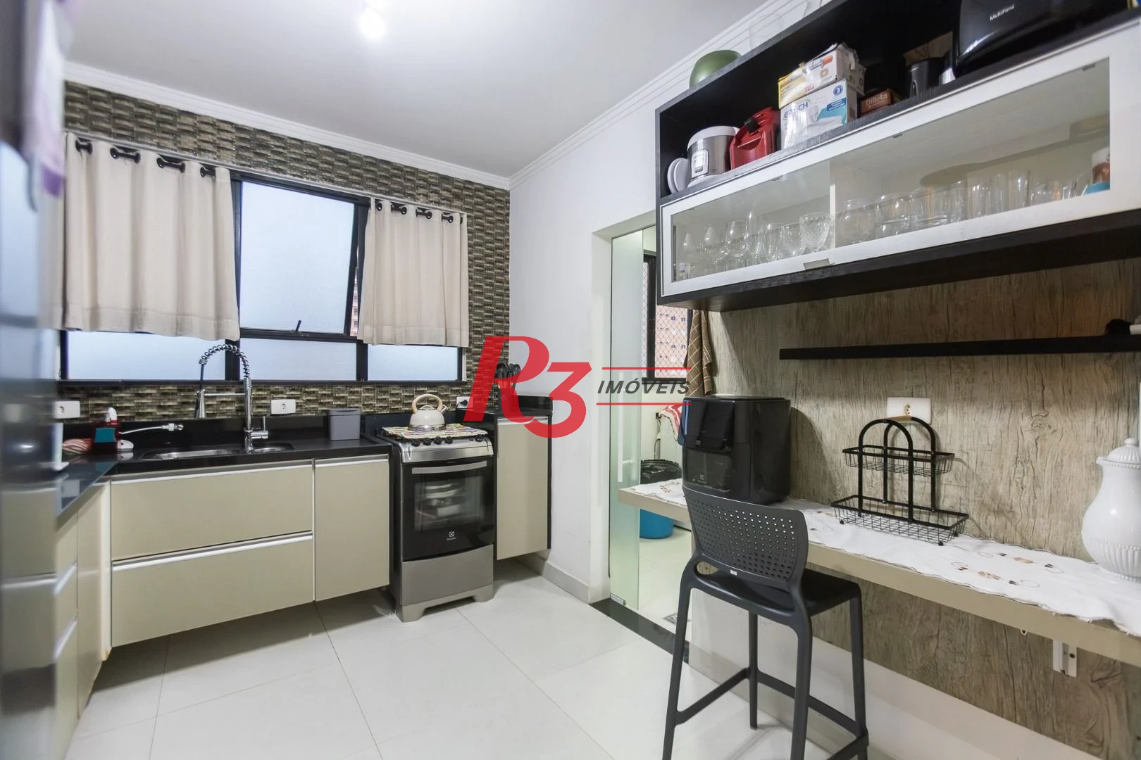 Apartamento com 3 dormitórios à venda, 125 m² por R$ 725.000,00 - Ponta da Praia - Santos/SP
