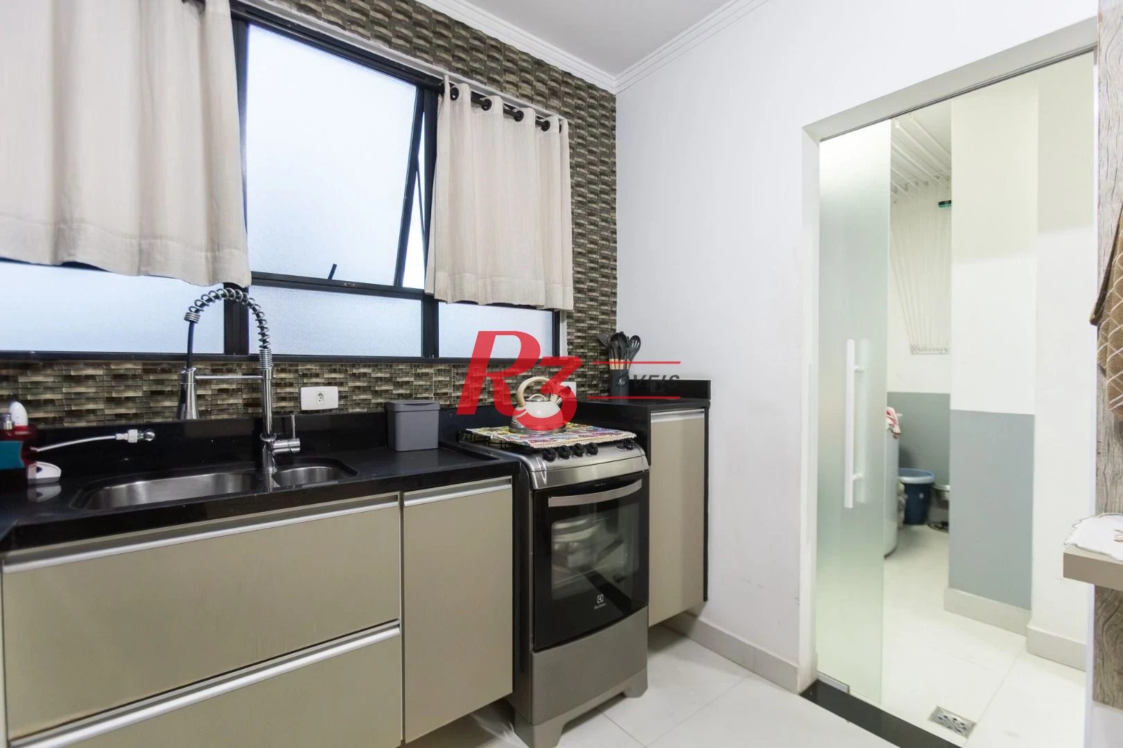 Apartamento com 3 dormitórios à venda, 125 m² por R$ 725.000,00 - Ponta da Praia - Santos/SP