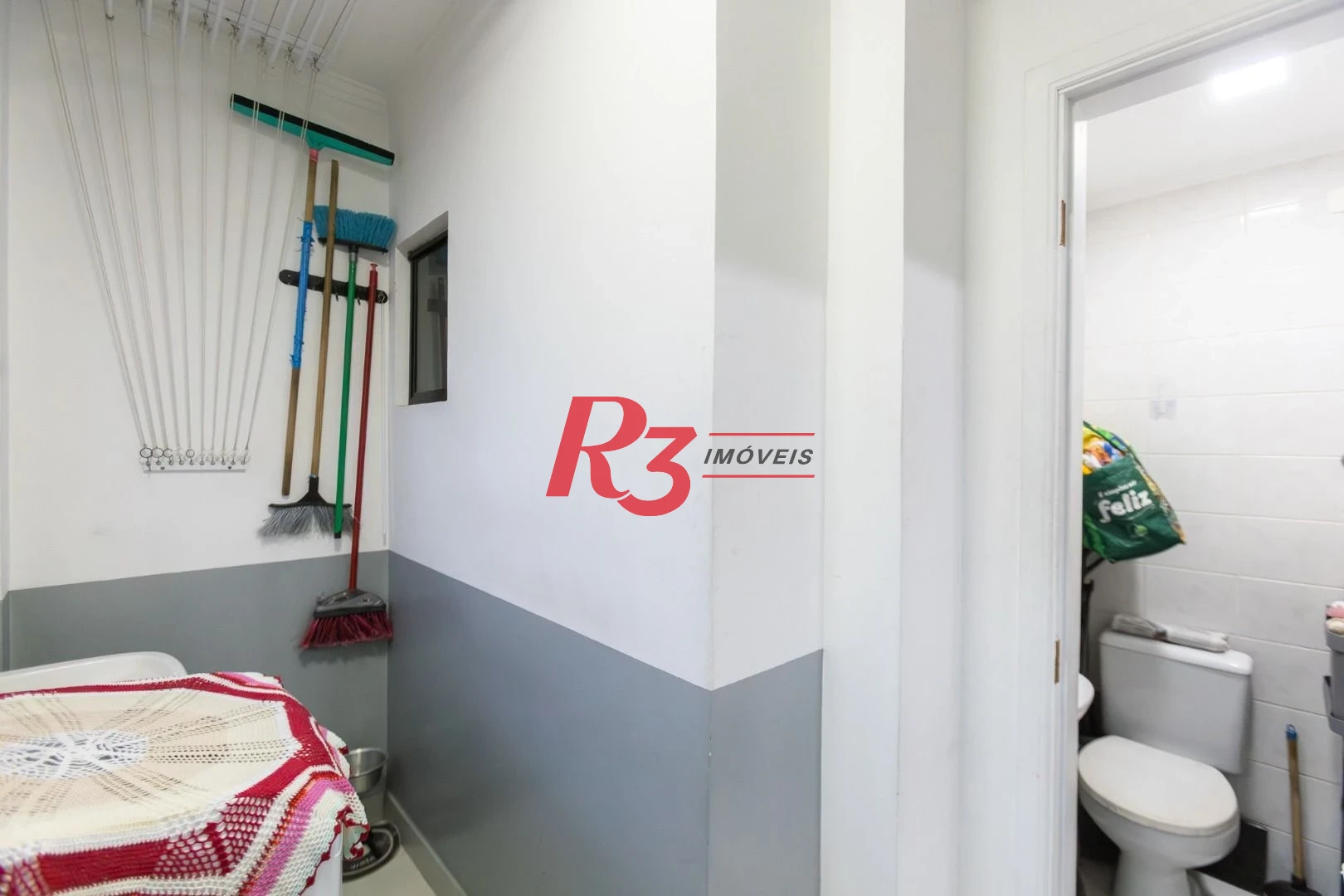 Apartamento com 3 dormitórios à venda, 125 m² por R$ 725.000,00 - Ponta da Praia - Santos/SP