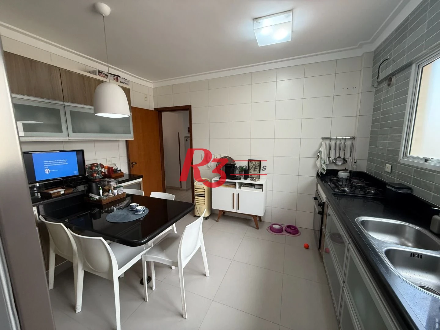 Apartamento com 3 dormitórios à venda, 114 m² por R$ 1.500.000,00 - Boqueirão - Santos/SP