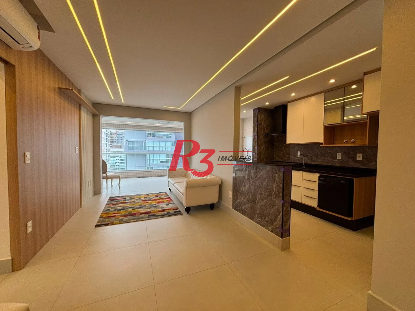 APARTAMENTO 3 QUARTOS PARA LOCAÇÃO NO EMBARÉ COM VISTA PANORAMICA  PARA O MAR