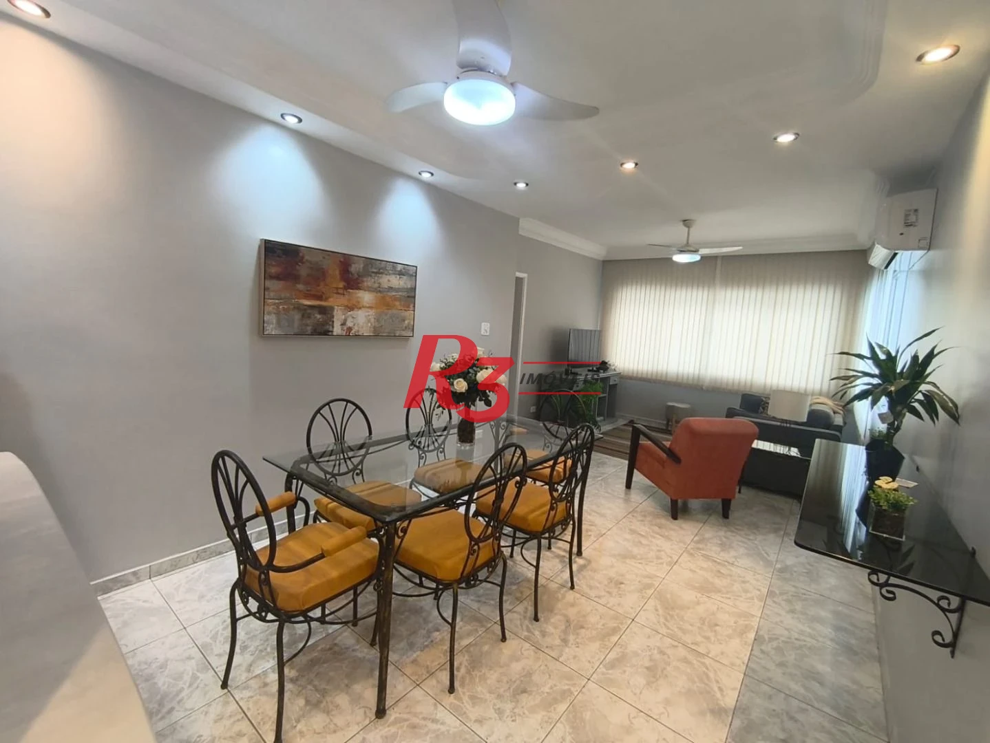 Apartamento com 2 dormitórios à venda, 74 m² por R$ 690.000,00 - Pompéia - Santos/SP