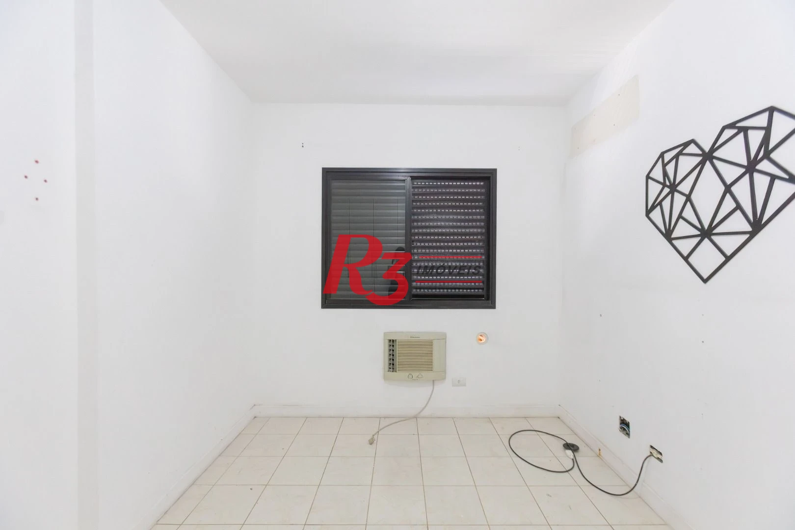 Apartamento com 2 dormitórios à venda, 79 m² por R$ 520.000,00 - Marapé - Santos/SP