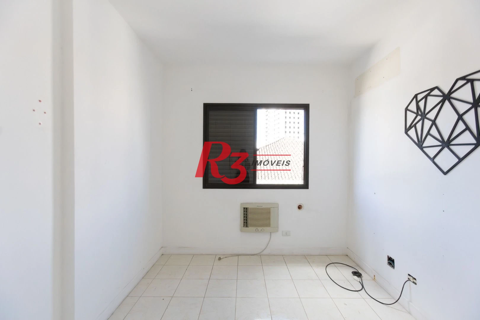 Apartamento com 2 dormitórios à venda, 79 m² por R$ 520.000,00 - Marapé - Santos/SP