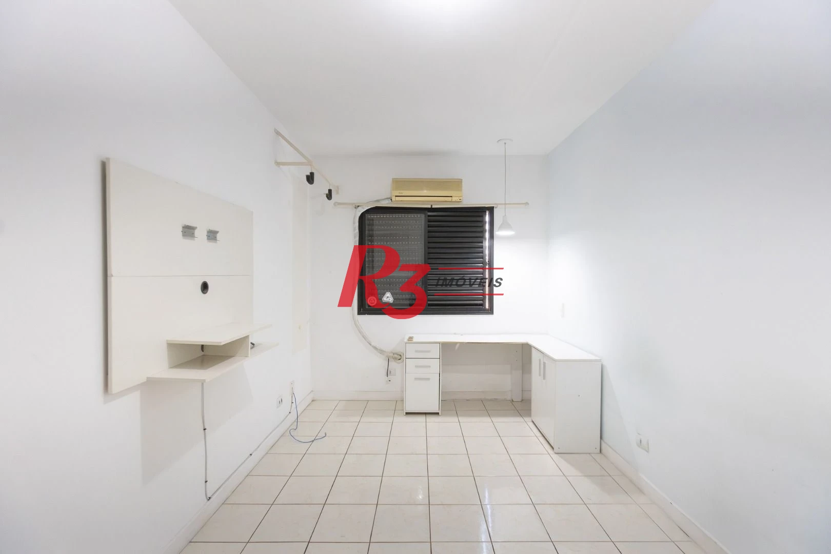 Apartamento com 2 dormitórios à venda, 79 m² por R$ 520.000,00 - Marapé - Santos/SP