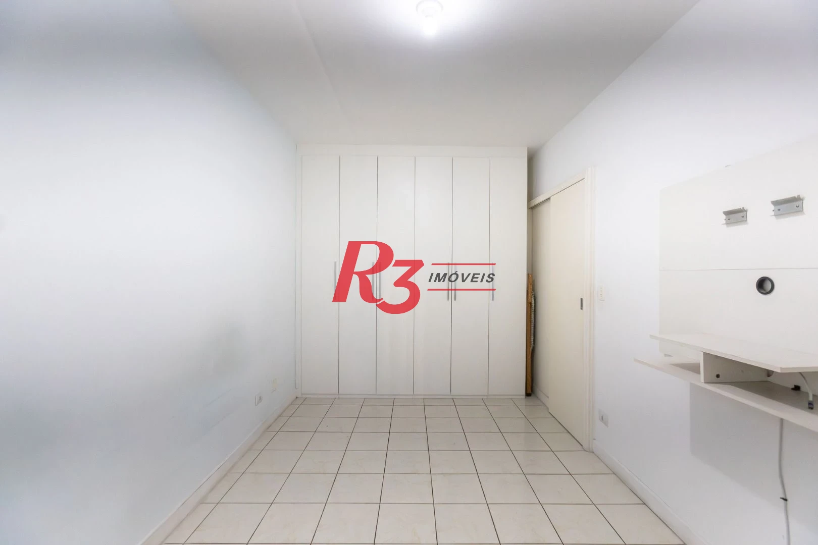 Apartamento com 2 dormitórios à venda, 79 m² por R$ 520.000,00 - Marapé - Santos/SP