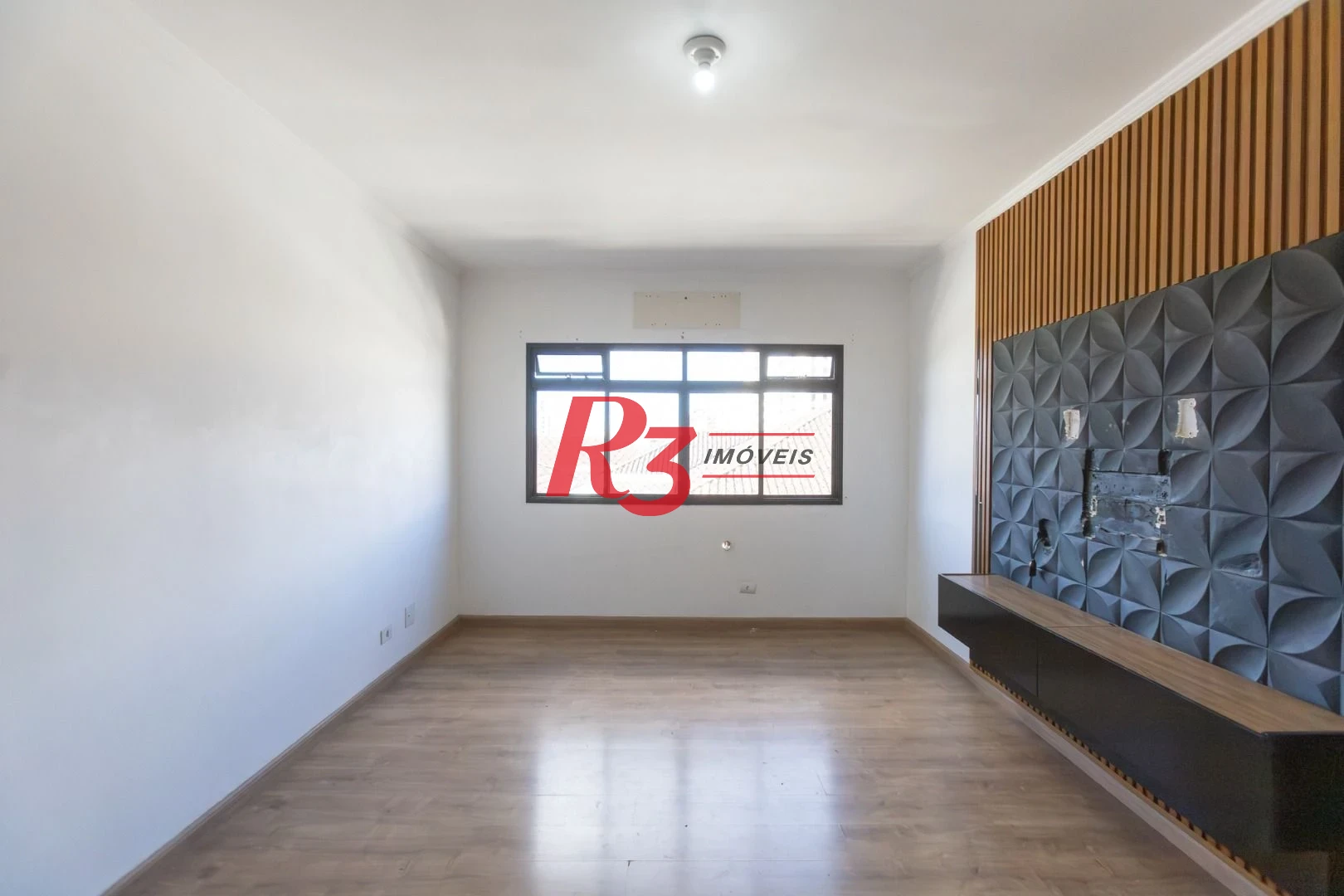 Apartamento com 2 dormitórios à venda, 79 m² por R$ 520.000,00 - Marapé - Santos/SP
