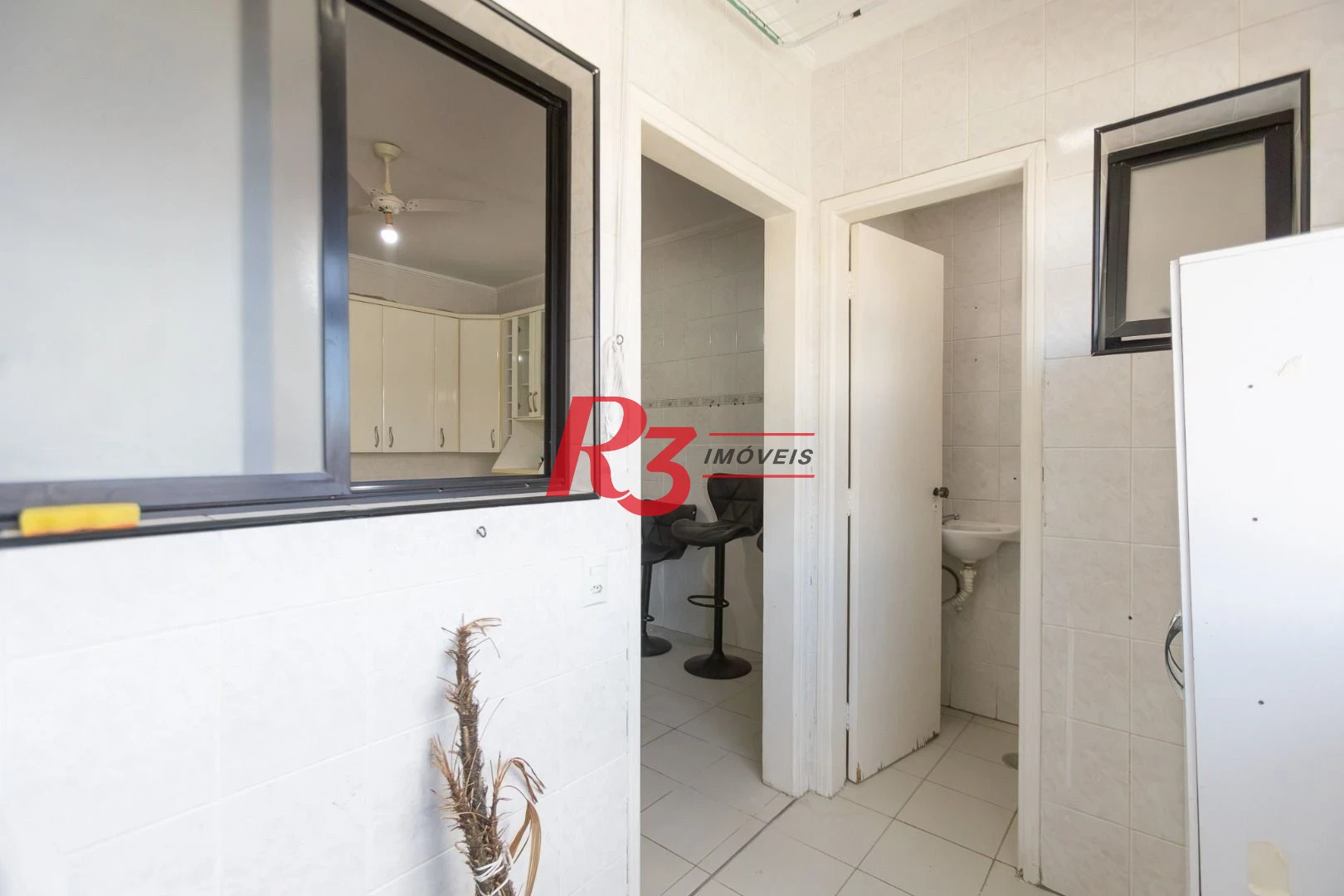 Apartamento com 2 dormitórios à venda, 79 m² por R$ 520.000,00 - Marapé - Santos/SP