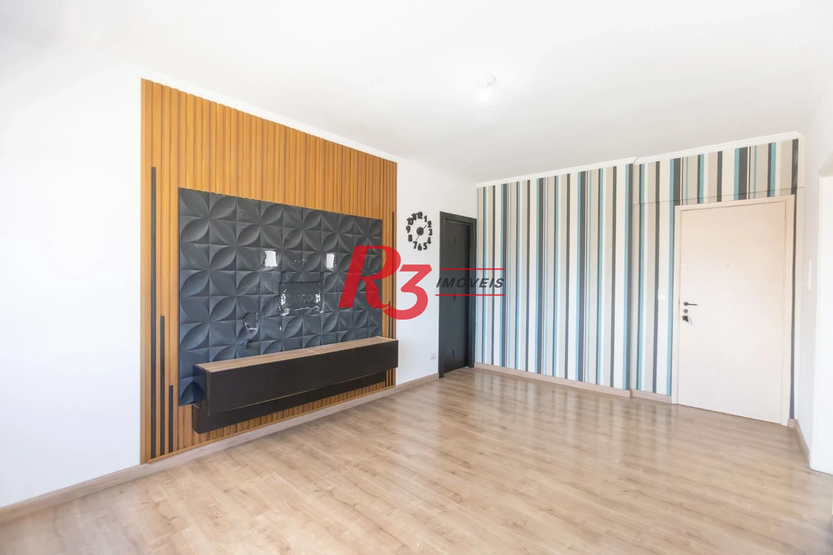 Apartamento com 2 dormitórios à venda, 79 m² por R$ 520.000,00 - Marapé - Santos/SP