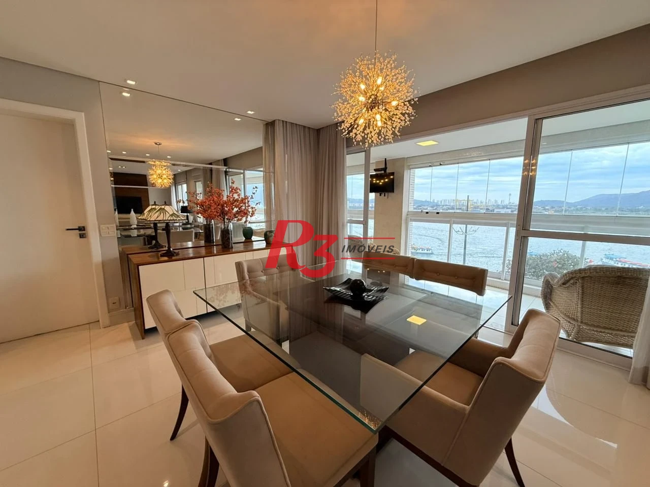 Apartamento com 4 dormitórios para alugar, 189 m² por R$ 17.000,02/mês - Ponta da Praia - Santos/SP