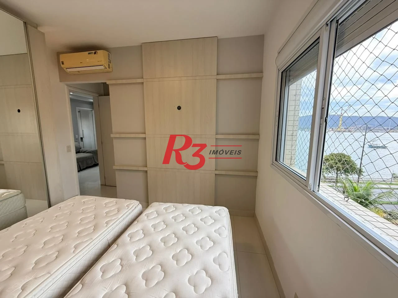 Apartamento com 4 dormitórios para alugar, 189 m² por R$ 17.000,02/mês - Ponta da Praia - Santos/SP
