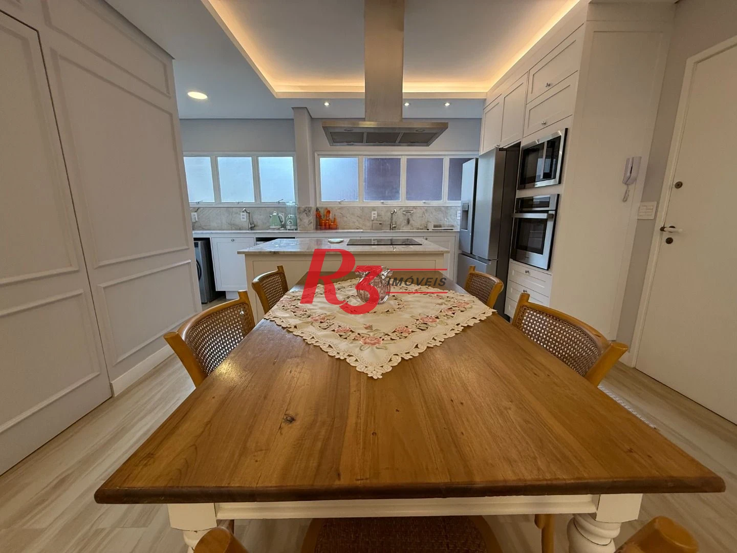 Apartamento com 1 dormitório à venda, 60 m² por R$ 1.280.000,00 - Aparecida - Santos/SP
