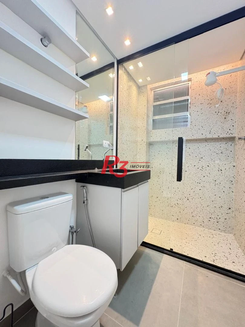 Apartamento com 1 dormitório para alugar, 42 m² por R$ 3.600,02/mês - Aparecida - Santos/SP