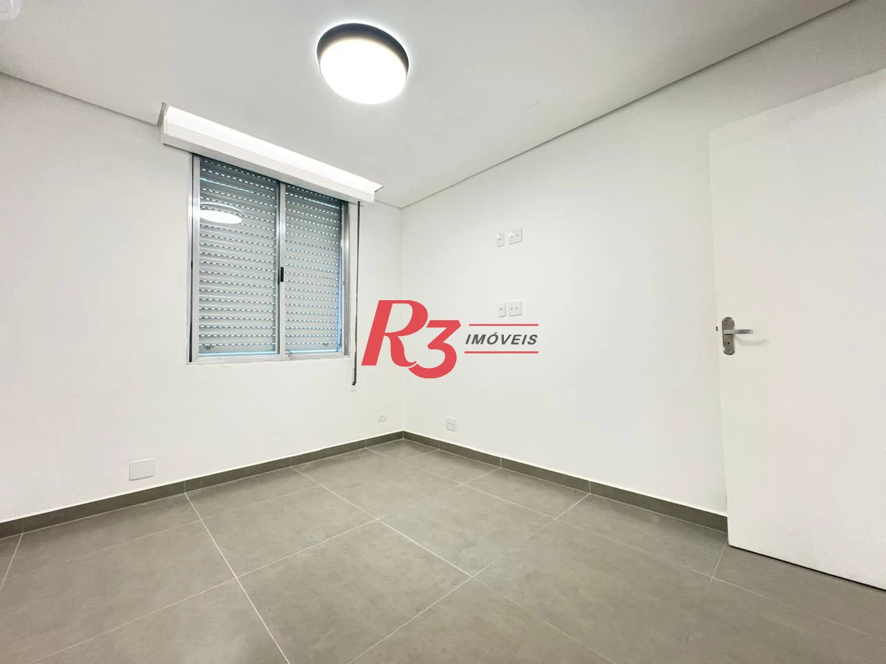Apartamento com 1 dormitório para alugar, 42 m² por R$ 3.600,02/mês - Aparecida - Santos/SP