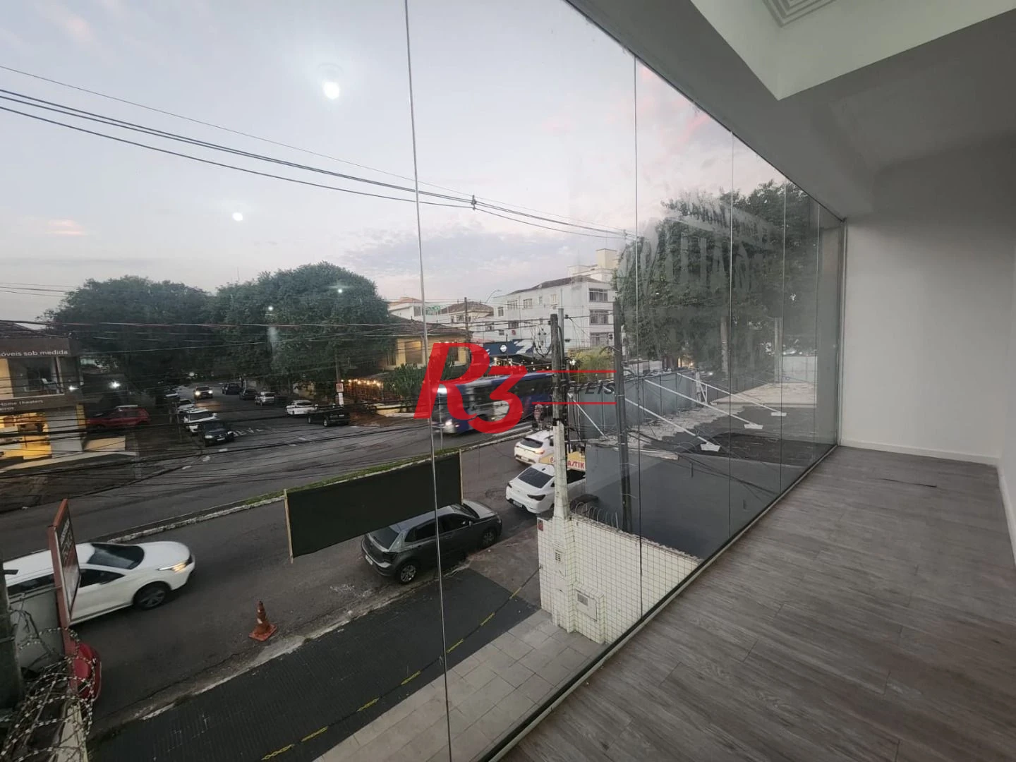 Prédio, 300 m² - venda por R$ 2.332.000,00 ou aluguel por R$ 23.000,00/mês - Aparecida - Santos/SP