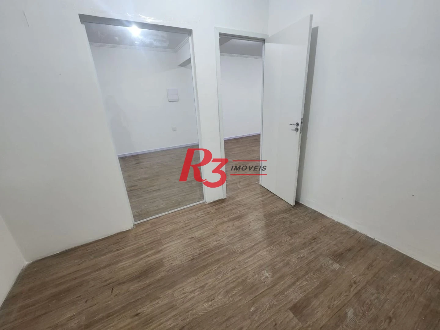 Prédio, 300 m² - venda por R$ 2.332.000,00 ou aluguel por R$ 23.000,00/mês - Aparecida - Santos/SP