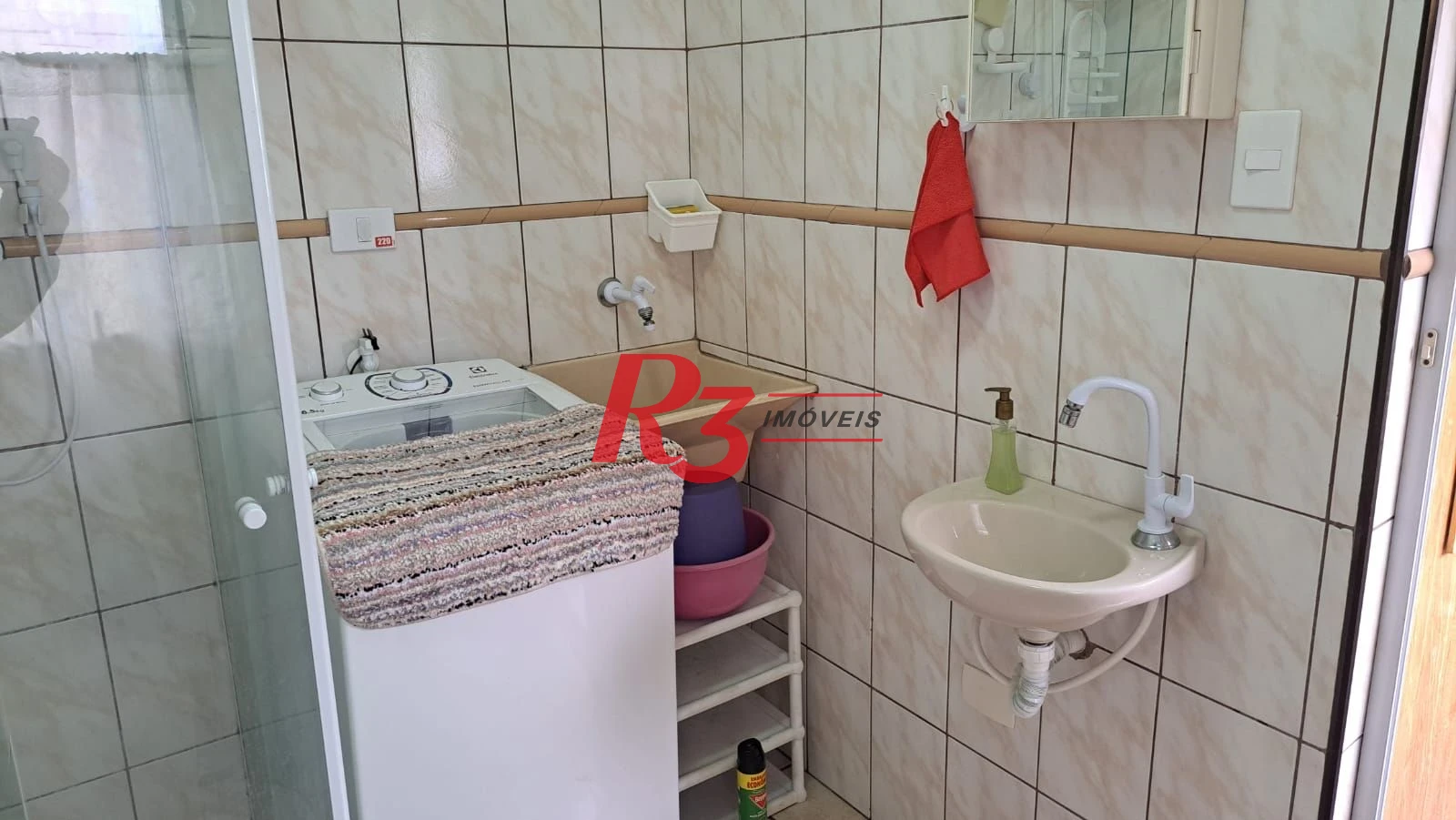Kitnet com 1 dormitório à venda, 39 m² por R$ 320.000,00 - Gonzaga - Santos/SP
