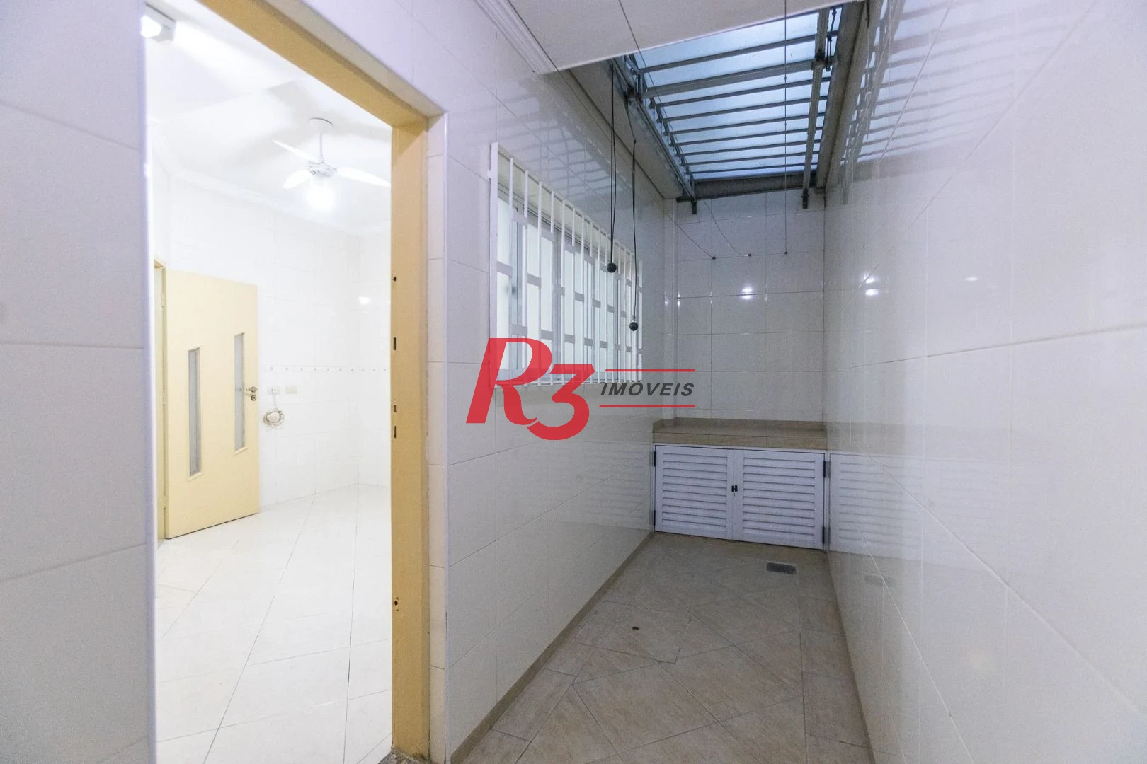 Casa com 3 dormitórios à venda, 142 m² por R$ 1.250.000,00 - Campo Grande - Santos/SP