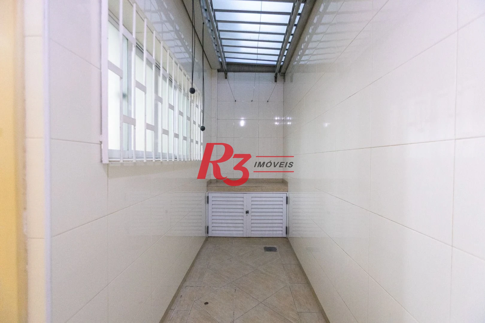 Casa com 3 dormitórios à venda, 142 m² por R$ 1.250.000,00 - Campo Grande - Santos/SP