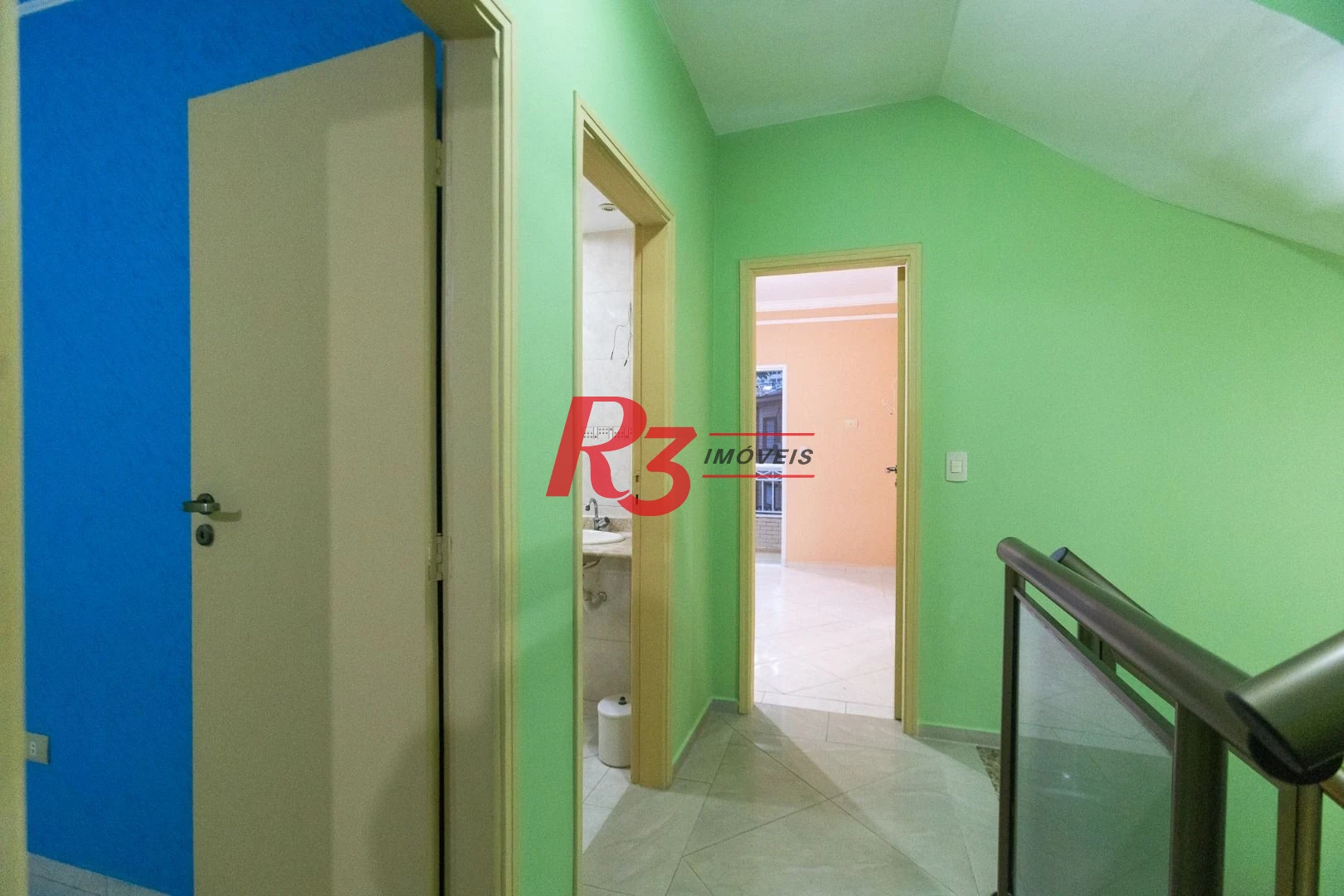 Casa com 3 dormitórios à venda, 142 m² por R$ 1.250.000,00 - Campo Grande - Santos/SP