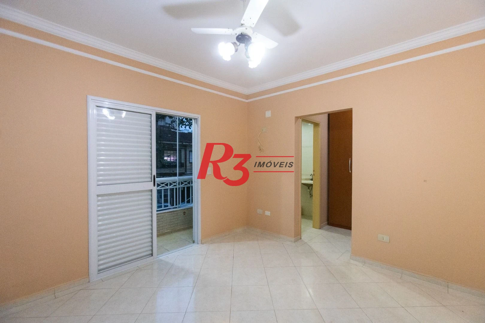 Casa com 3 dormitórios à venda, 142 m² por R$ 1.250.000,00 - Campo Grande - Santos/SP