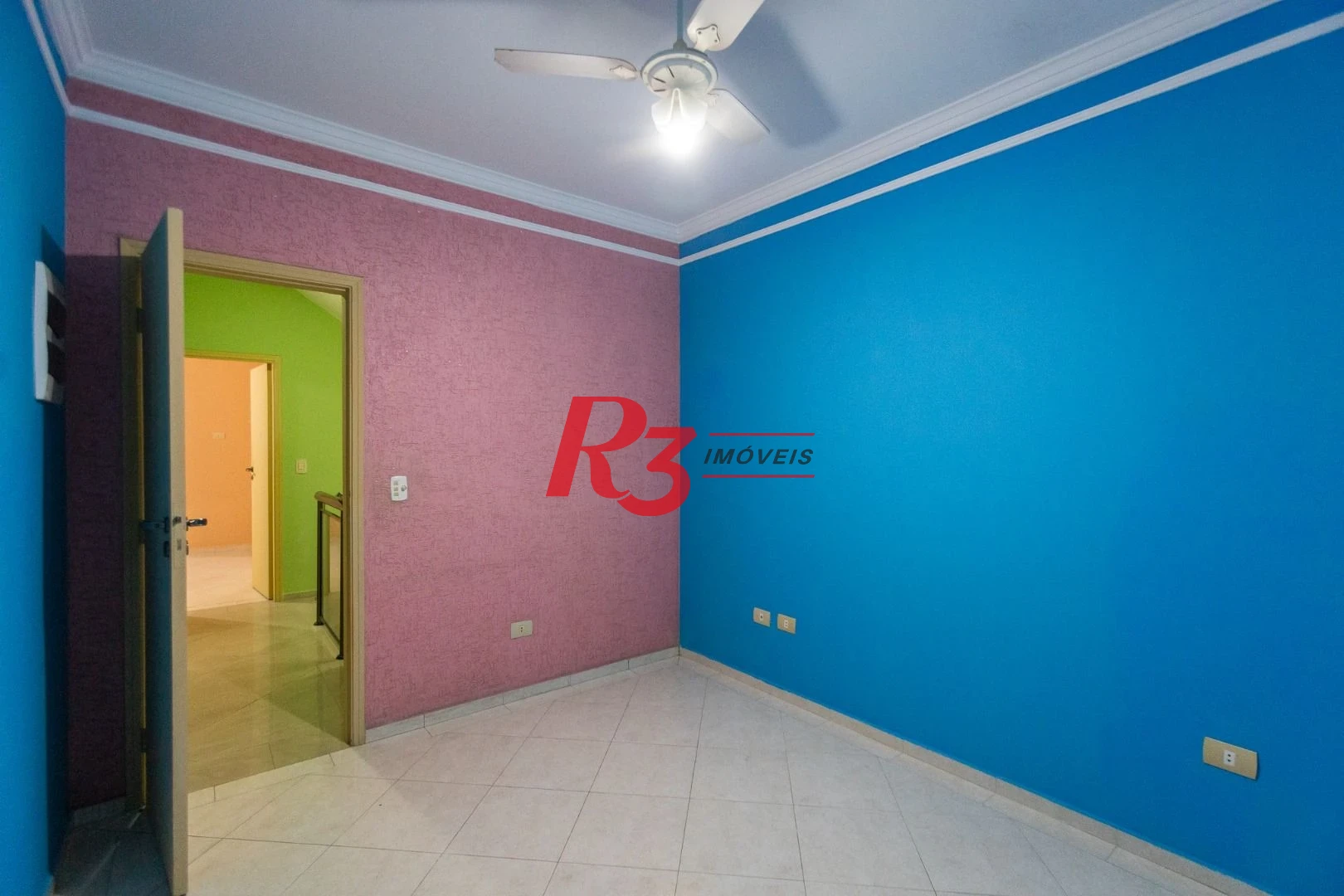 Casa com 3 dormitórios à venda, 142 m² por R$ 1.250.000,00 - Campo Grande - Santos/SP