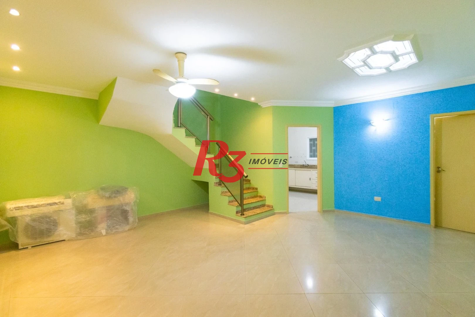 Casa com 3 dormitórios à venda, 142 m² por R$ 1.250.000,00 - Campo Grande - Santos/SP