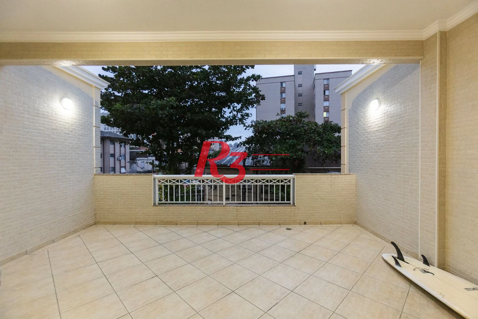 Casa com 3 dormitórios à venda, 142 m² por R$ 1.250.000,00 - Campo Grande - Santos/SP