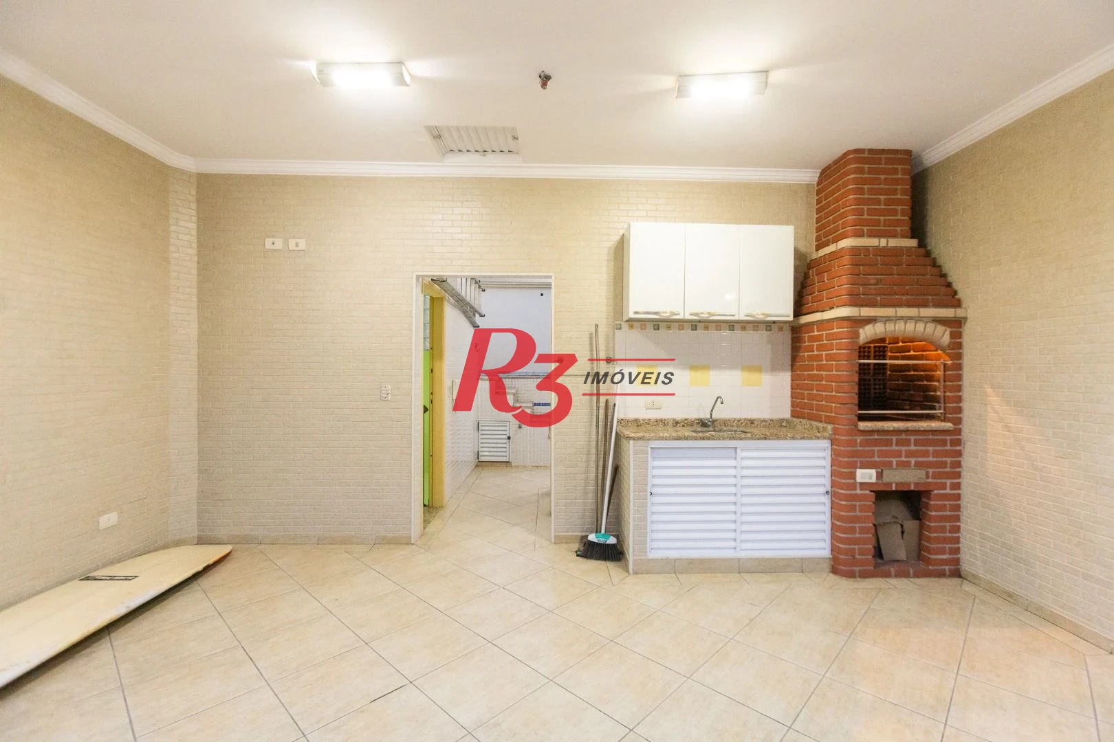 Casa com 3 dormitórios à venda, 142 m² por R$ 1.250.000,00 - Campo Grande - Santos/SP