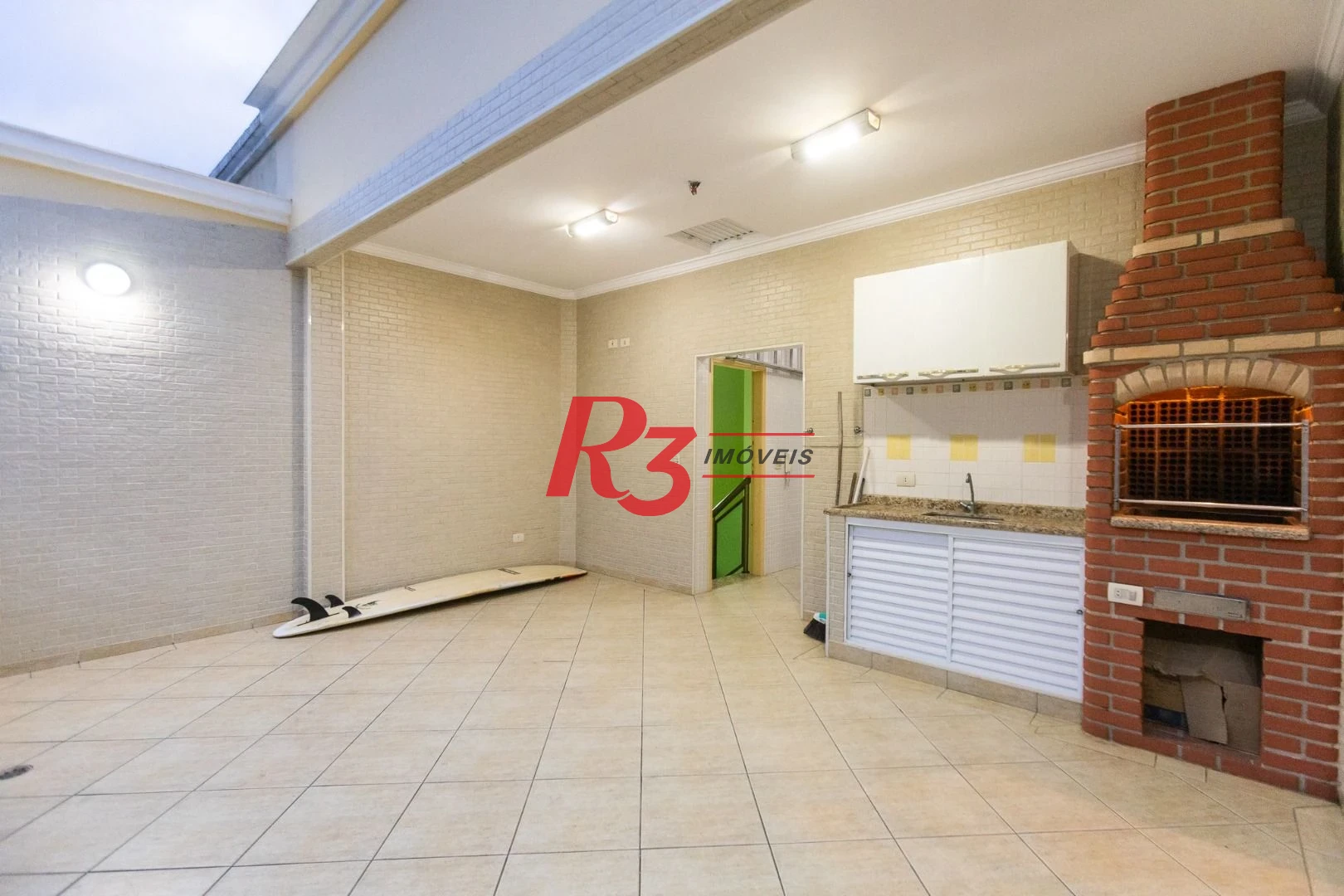 Casa com 3 dormitórios à venda, 142 m² por R$ 1.250.000,00 - Campo Grande - Santos/SP
