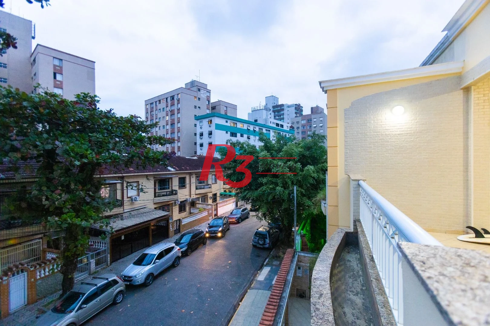 Casa com 3 dormitórios à venda, 142 m² por R$ 1.250.000,00 - Campo Grande - Santos/SP