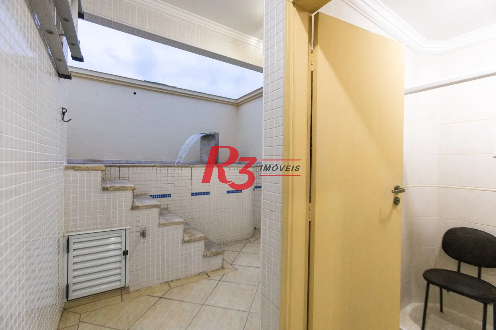 Casa com 3 dormitórios à venda, 142 m² por R$ 1.250.000,00 - Campo Grande - Santos/SP