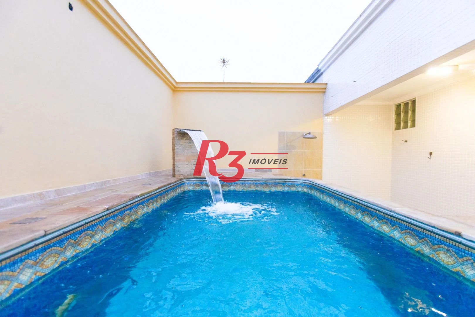 Casa com 3 dormitórios à venda, 142 m² por R$ 1.250.000,00 - Campo Grande - Santos/SP